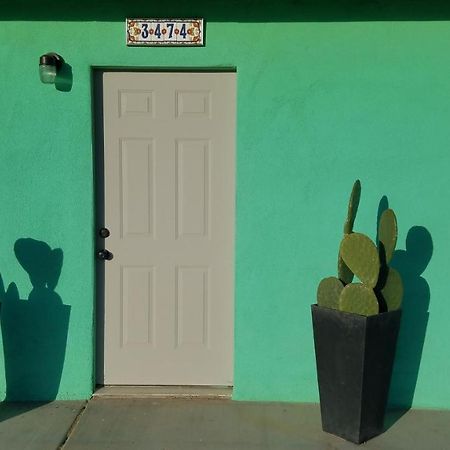 Smitty'S Hideaway Hotel Twentynine Palms Buitenkant foto